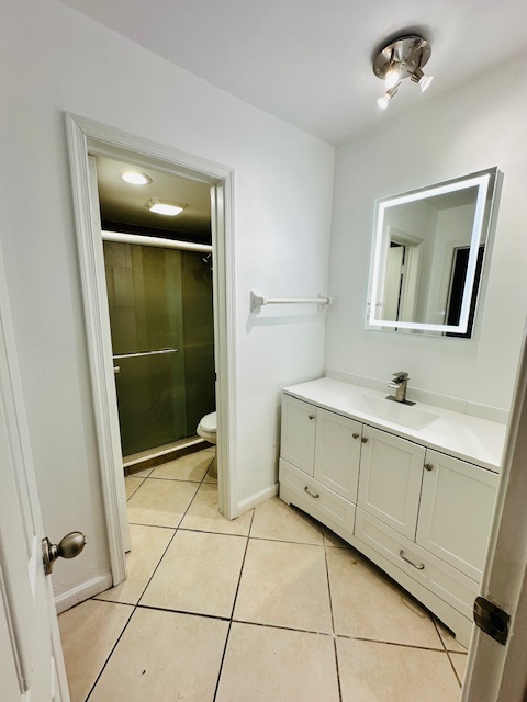 Alugo Condo 2/2 Ótima Localização Deerfield/Pompano