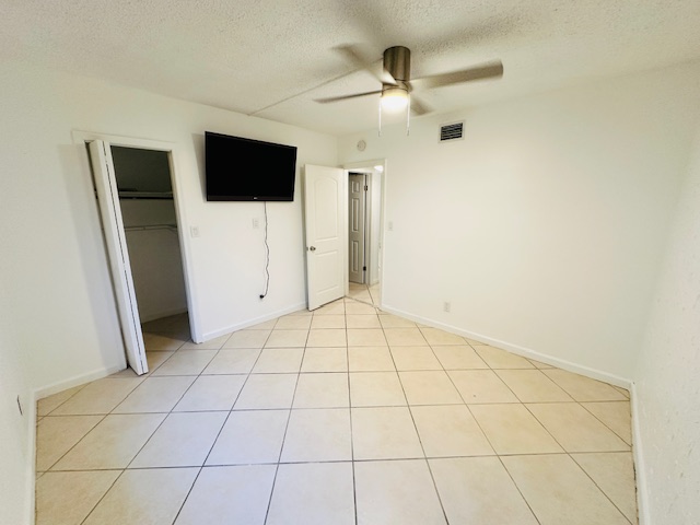 Alugo Condo 2/2 Ótima Localização Deerfield/Pompano