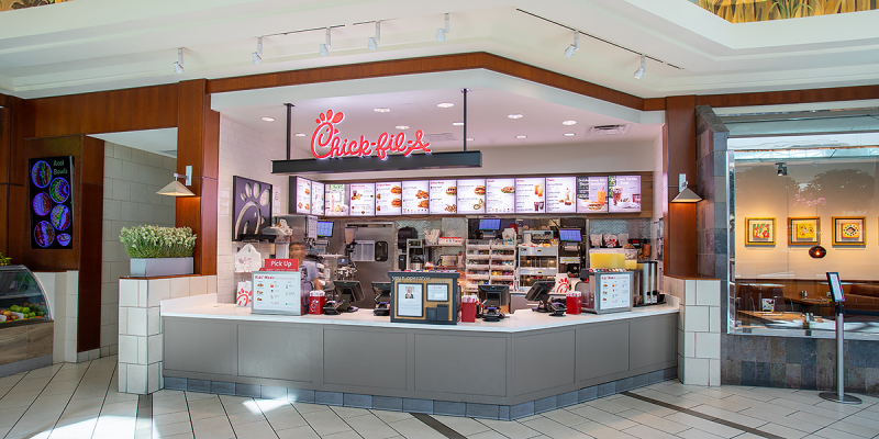 Líder de equipe de cozinha no Chick-fil-A Gardens Mall