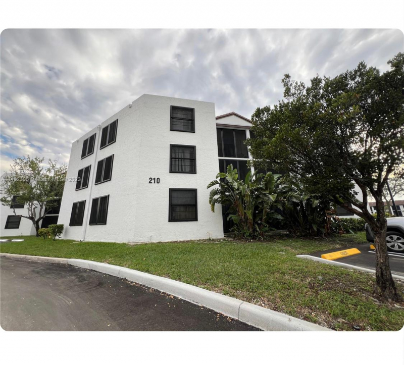 Apartamento para alugar Oakland Park 