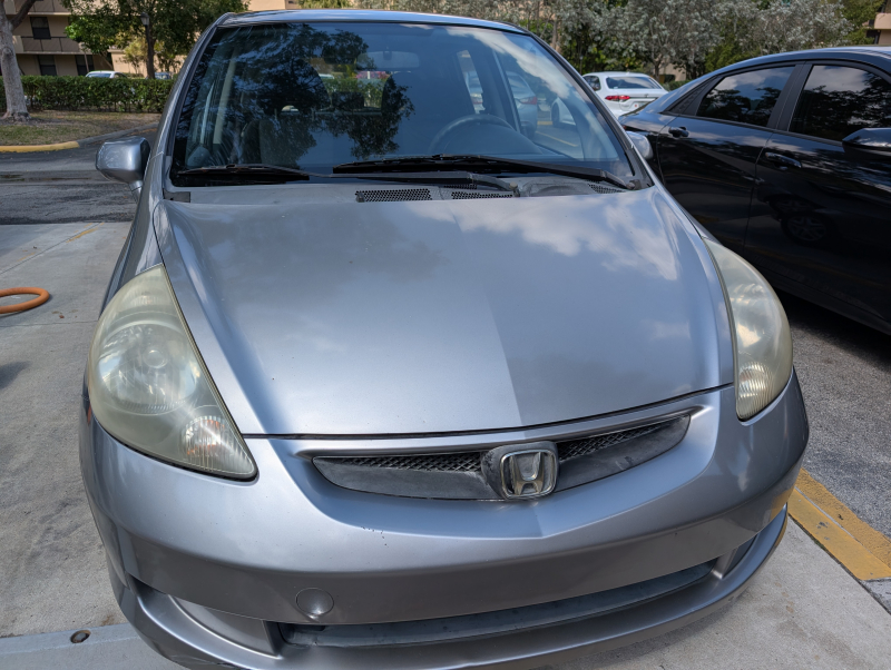 Honda Fit 2007 - $4.500