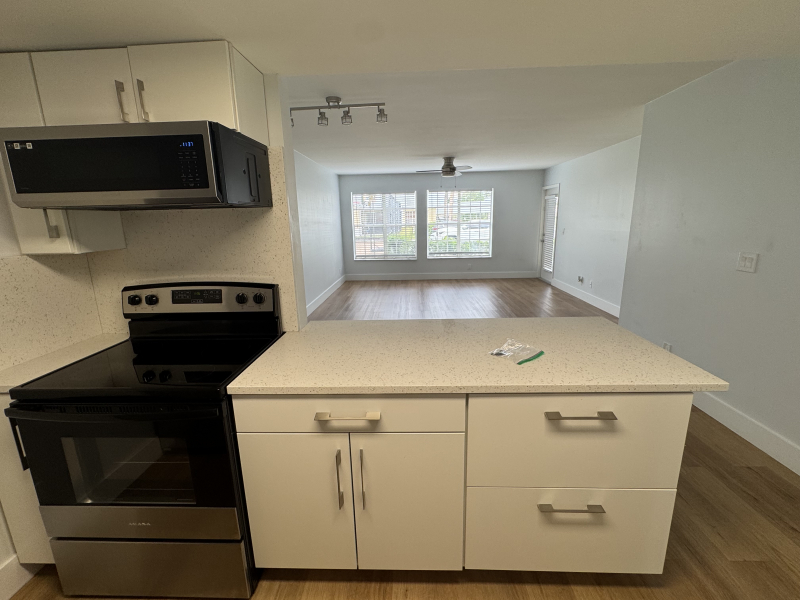 Apartamento 2/2 pra alugar em Boca Raton 