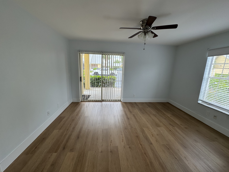 Apartamento 2/2 pra alugar em Boca Raton 