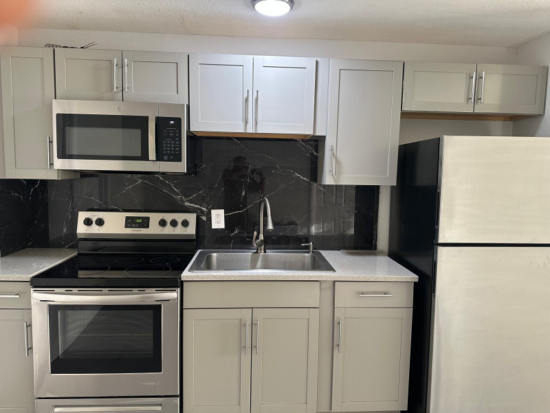 Alugo em Pompano Beach - Imediato