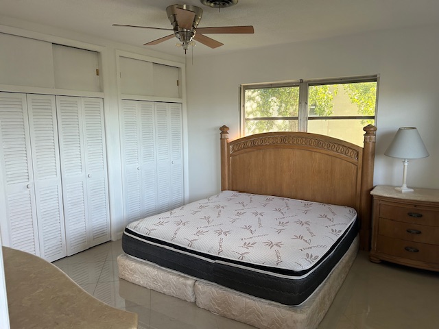 Alugo apt 2/2 perto Seabra Pompano Beach 786 7079280