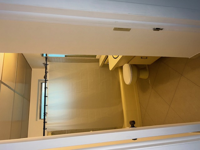 Alugo apt 2/2 perto Seabra Pompano Beach 786 7079280