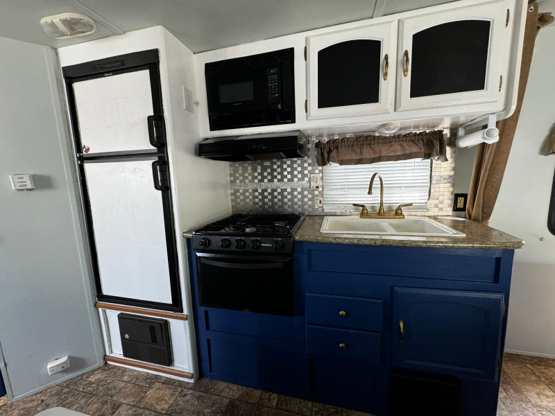 Alugo trailer/RV em Margate com tudo incluso!!!