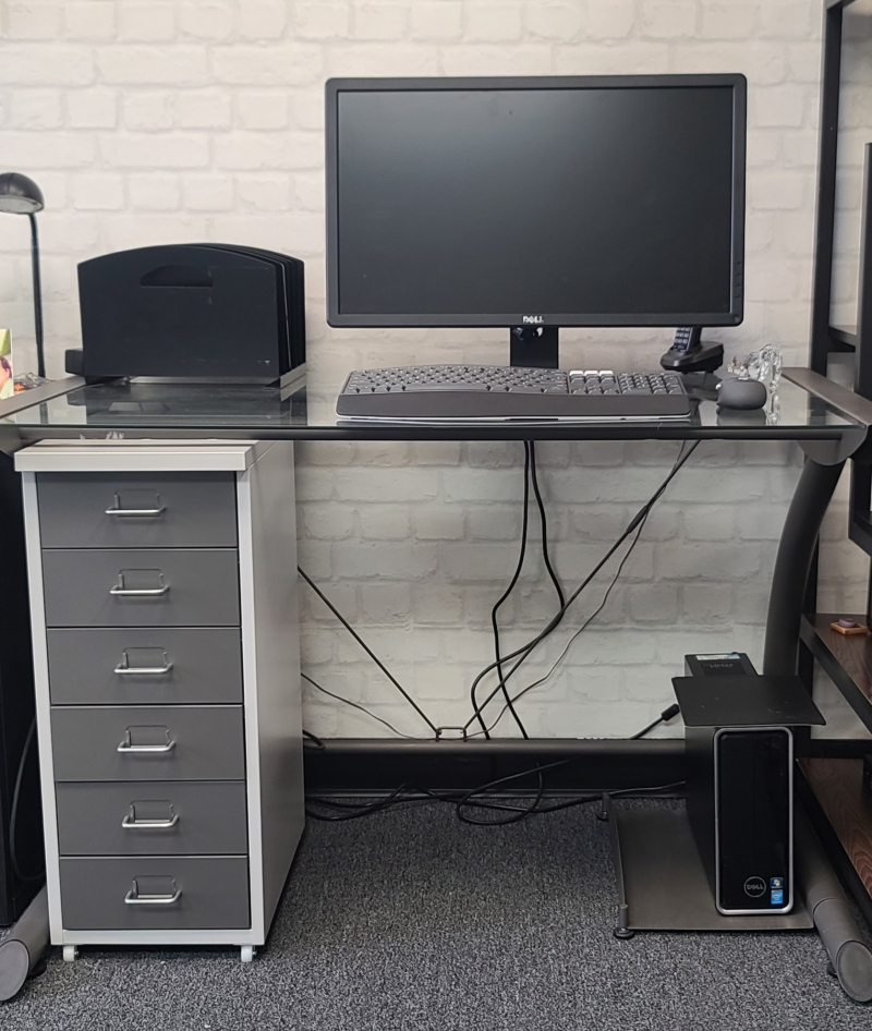 Vendo móveis de escritório