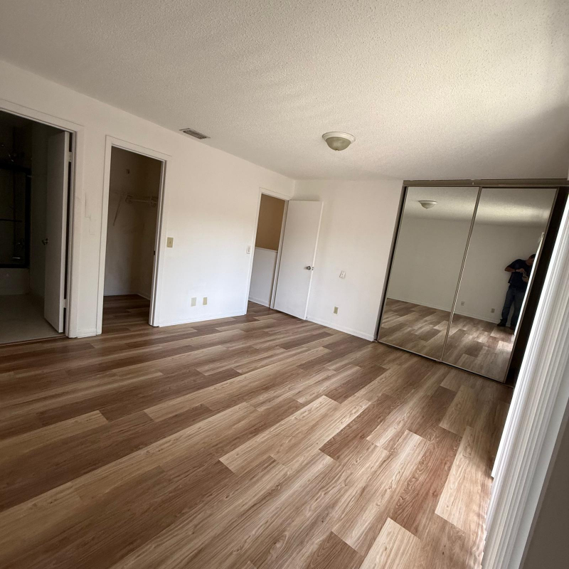Alugo linda town home 2/2,5  Deerfield