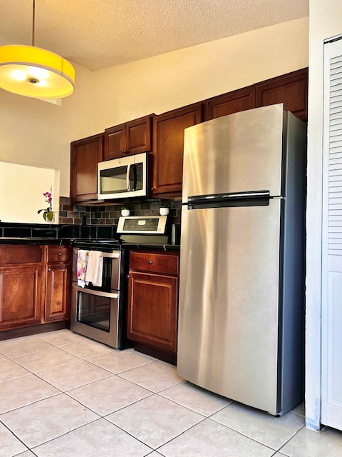 Vila de 2 quartos e 2 banheiros -alugar em W. Boca Raton