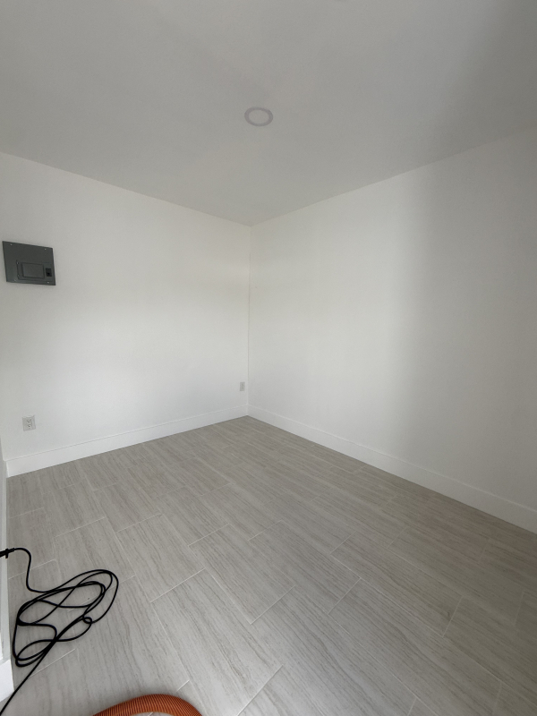 Studio Renovado com Entrada Privativa – Boca Raton/Coconut Creek – Utilidades Inclusas