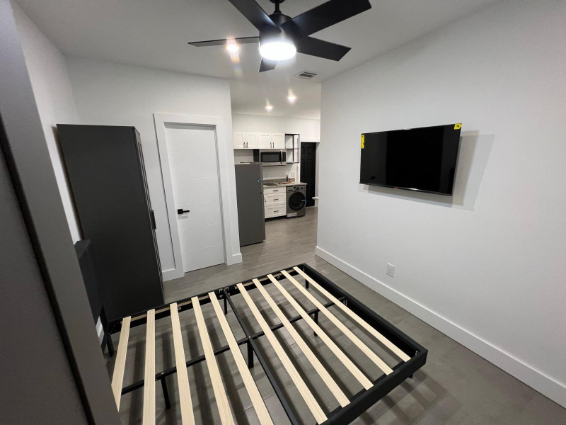 Studio West Boca - Palmetto/441