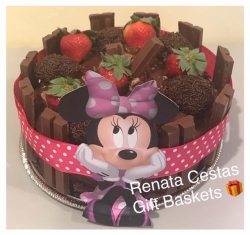 Lindas Cestas , Flores, Telemensagem, Bolo e Brigadeiros