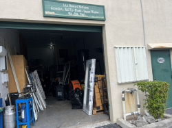 Hiring garage door subcontractor 