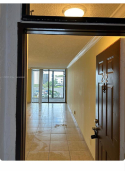 Apartamento para alugar Oakland Park 