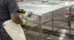 Vaga para Profissional e Ajudante de Fabricação de Granito(homens e mulheres)