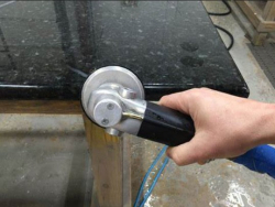 Vaga para Profissional e Ajudante de Fabricação de Granito(homens e mulheres)