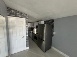 ALUGA-SE — Studio Moderno em Pompano Beach!