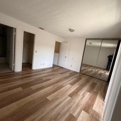 Alugo linda town home 2/2,5  Deerfield